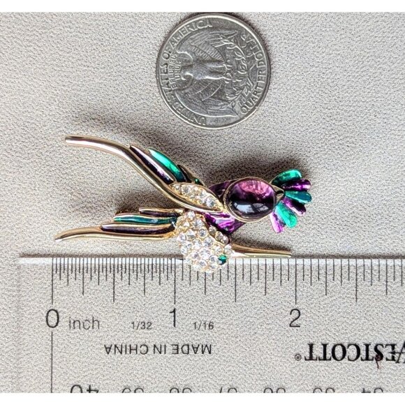 Vintage Signed LP Gold Tone Enamel Cabochon Rhinestones Hummingbird Brooch - Picture 9 of 9